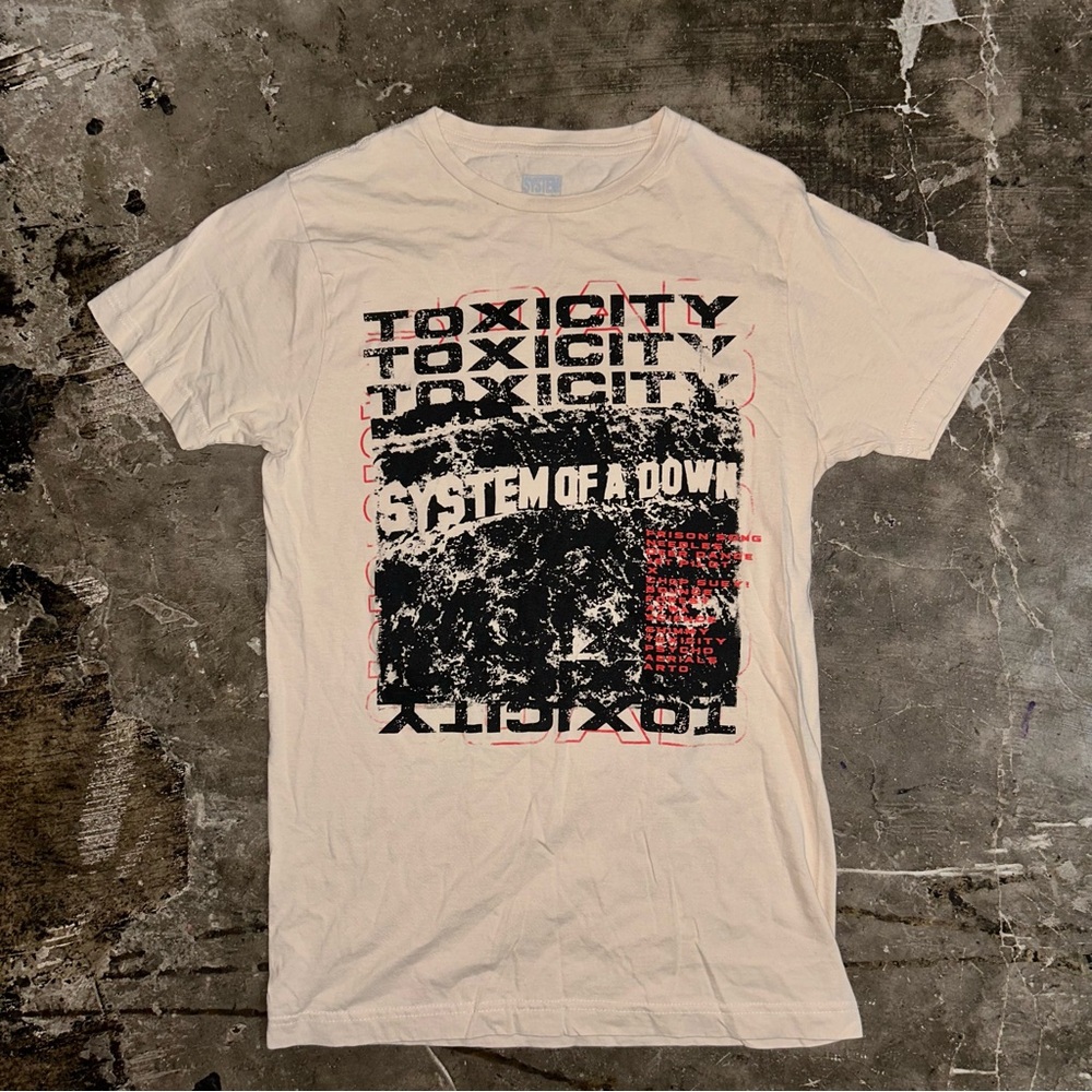 MEDIUM Cream System of a Down Toxicity band tee